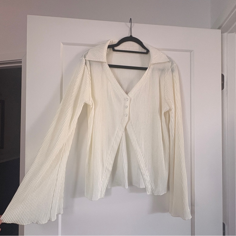80s Elegant Cream Women's Top